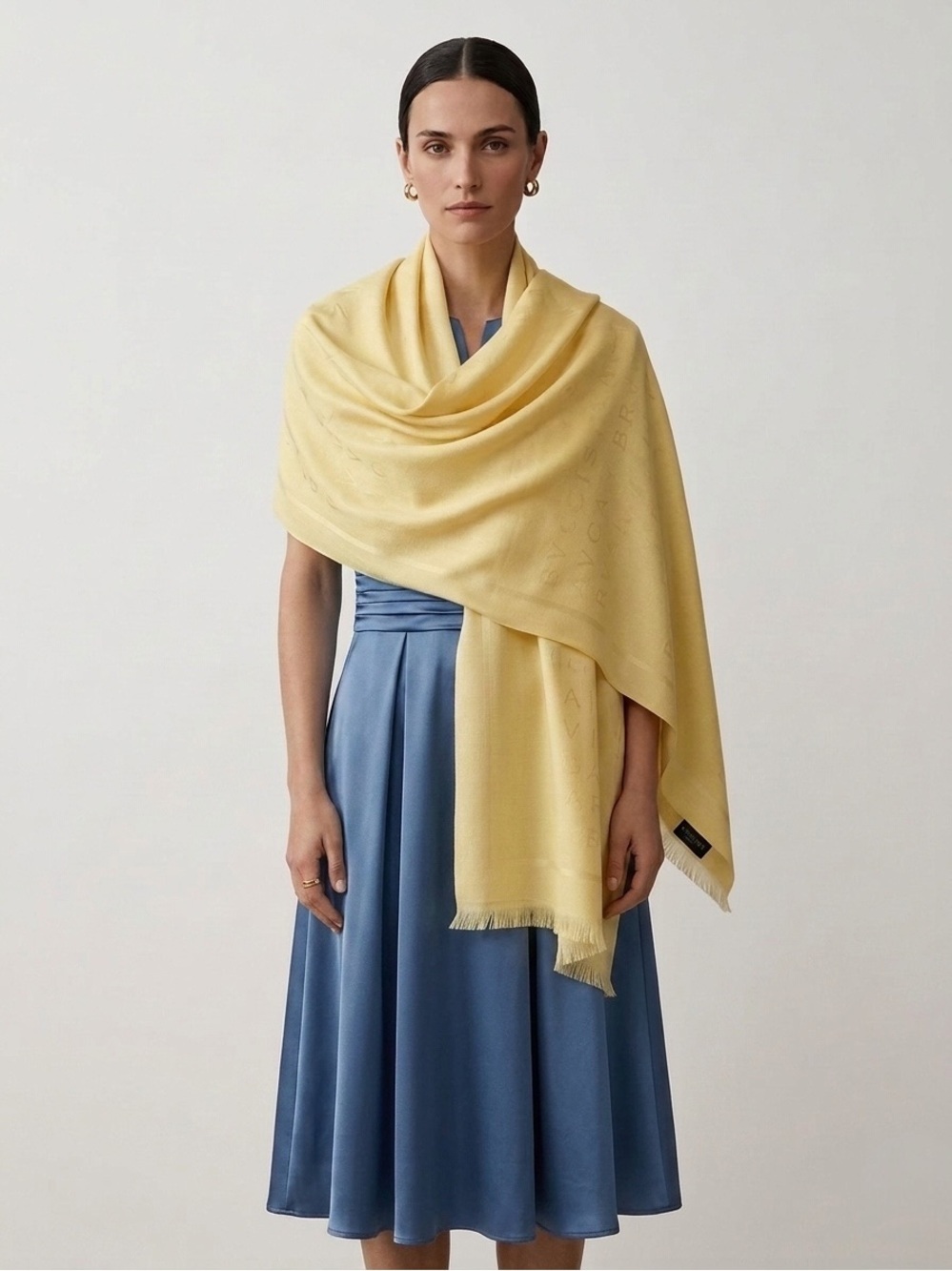 BVLGARI Logomania Silk Wool Maxi Stole Scarf Pale Yellow Buttercream Italy 71x28